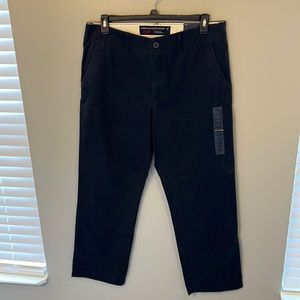 American Eagle NWT relaxed Fit pants 36x32